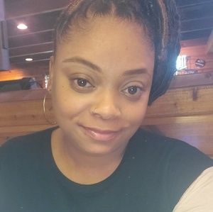 Meet your Posher, Taneka